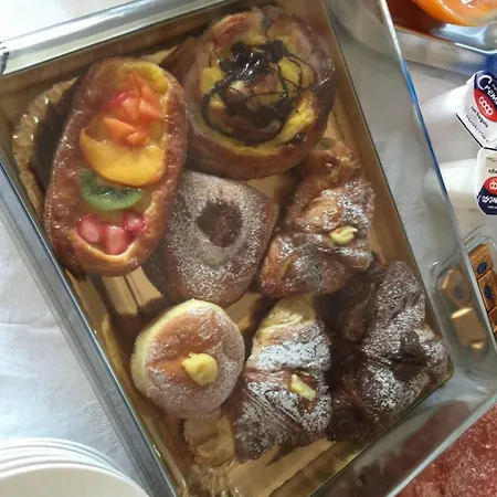Da Luisa Couette-café Torre del Lago Puccini